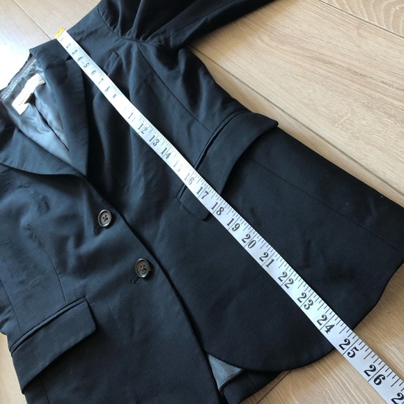 Banana Republic Classic Wool Blend Stretch Blazer in Black Size 4 - Picture 9 of 15